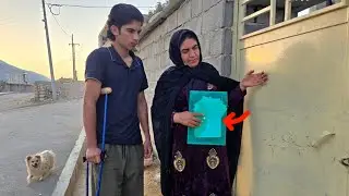 Behind this door... was Masoumeh's last hope to find the document! 😢