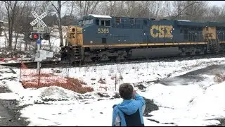 THE TRAIN TRACKERS # 2 - DOUBLE TRAIN TRACK CROSSINGS SIGNALS