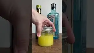 fatwashing gin with olive oil! #dirtymartini #shorts