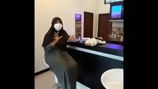 Cara Memerah Payudara Menggunakan Tangan dan Memberikan ASIP dengan Gelas Kecil atau Cup Feeder