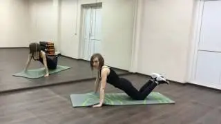 Отжимания с колена