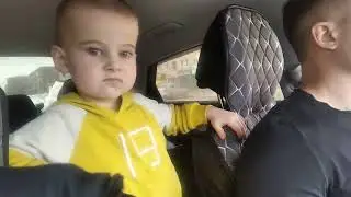 Еду через рынок на вокзал Кокшетау.