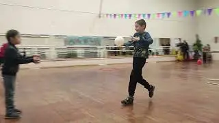 Движнячок)