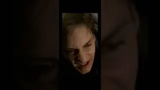 ДОЖДАЛИСЬ. Мужик бежит за автобусом, догоняет и делает свое дело. После  убегает и скрылся в толпе.