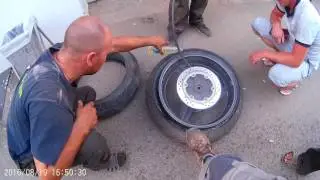 Попытка закачать колесо взрывом