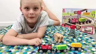 Harper & Hudson- Hape Cargo Delivery Loop