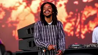 Earl Sweatshirt - Robes 2