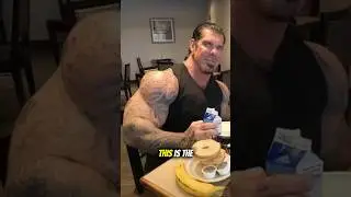 Rich Piana enjoying a break room 