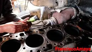 S2 E7 F.A.I.T.H. Freightliner cascadia DD15 motor dañado quema agua coolant cilindro quebrado