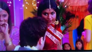 Kelly kapoor Ryan Diwali scene