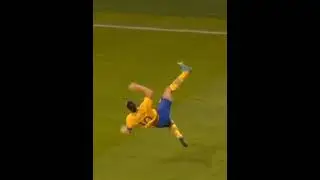 Лучший гол через себя😲