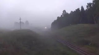 2М62У с пассажирским поездом на участке Тула - Алексин