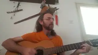 На сотню метров...