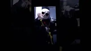 Фелл санс [edit]  