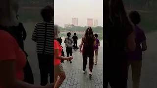 Vietnamese Dance in vietnam 🇻🇳 #shorts #shortsfeed #dance 💃🕺