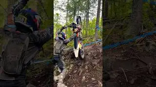 Чётко присел 😀