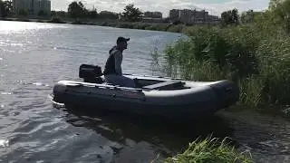 Лодка ПВХ Викинг VN 360HD на воде