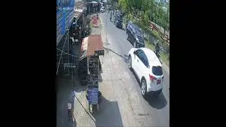 detik detik kejadian...!!!! lihat di detik 38.45