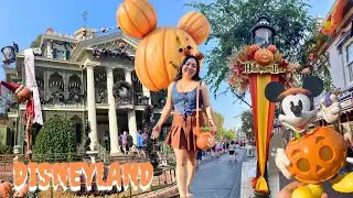 HALLOWEEN TIME AT DISNEYLAND! NEW Merch, food, and 104 degrees?! #disneyland #disneyhalloween