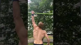 Лето,турники,брусья #блог #влог #2024 #лето #спорт #workout