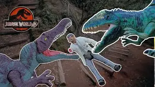 SPINOSAURUS IN THE DARK - Battle with GIGANOTOSAURUS - Jurassic World 4 Extinction Dinosaurs Toys
