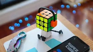 The CUTEST Smart Cube EVER | Unboxing