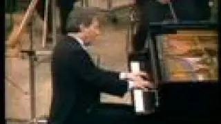 Aldo Ciccolini plays Schubert (vaimusic.com)