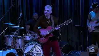 Chris Standring performing live in London 2024