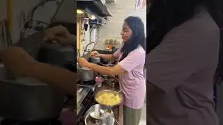 Sakshi Ma'am Ke Mummy Ne Sahi Ragda Banaya Yummy #trending #food #foodie #youtubeshorts #youtube