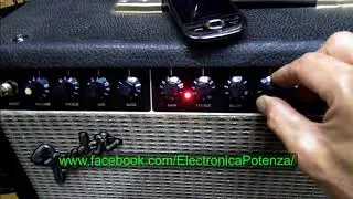FENDER PERFORMER 650 Reparado