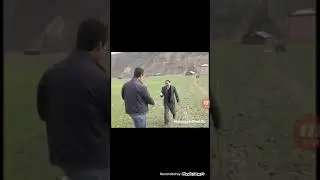 Bingölde koyun çağıran adam