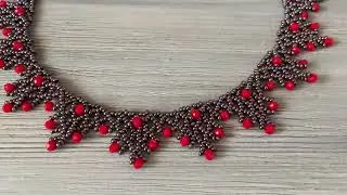 Мое колье из бисера и бусин ручной работы