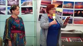 Галина Межерова читает свои стихи. Лебеди летят. 2017. Видео - Николай Черногорец.