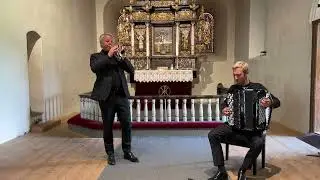 Ole Edvard Antonsen - Bjarke Mogensen  Vivaldi: Anderó, voleró, grideró