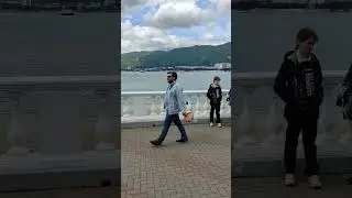 На набережной Геленджика сооружают новую композицию
