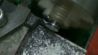 Parting tool from China. Testing three different inserts.