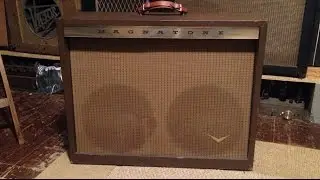 1959 Magnatone Custom 260A High Fidelity (REAL TUBE VIBRATO! Lonnie Mack!)