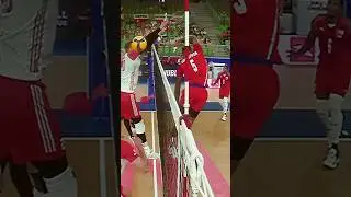 No Look Trick by the Middle Blocker🔥 #epicvolleyball #volleyballworld #volleyball