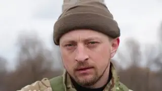 Павло Коробчук   " Коли прийде весна і буде тепло..."