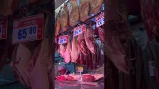 Museo Del Jamon: A Charcuterie Lovers Dream in Madrid