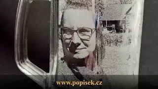 půllitr s fotografií po celém obvodu