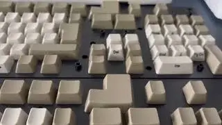 Amiga 500 Theme keyaps : Front label QC approval