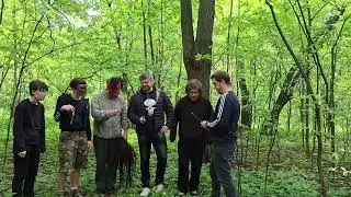 Маньяки в лесу обезглавили девушку