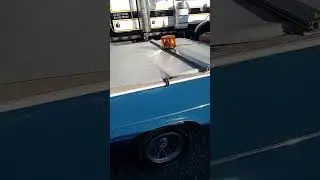 прицеп с мигалкой