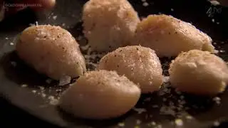 Рецепт от Гордона Рамзи   Жареные гребешки с яблочным салатом