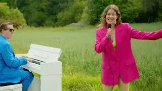 Retropop - Suomihumppaa (Acoustic Live Performance from The Field) #acoustic #live #10000