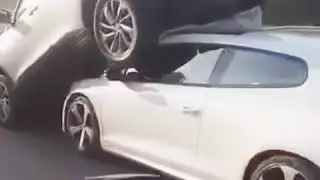 Adegan mesum  di jalan tol ,, sampai ngeluarin biaya ratusan juta