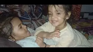 Ek hazaro me meri behna hai🧿❤️💋#music #cutebaby #twinmusicom #lovesong #twinsstar #love