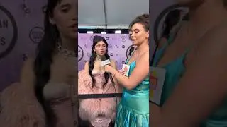 Catching up with Nessa Barrett on the AMAs carpet ✨💕 