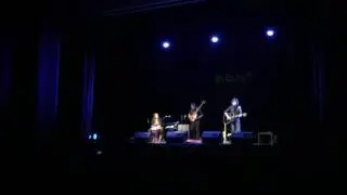 Rubén Pozo y Mark Olson "la chica de la curva" Bilbao (Sala BBK)
